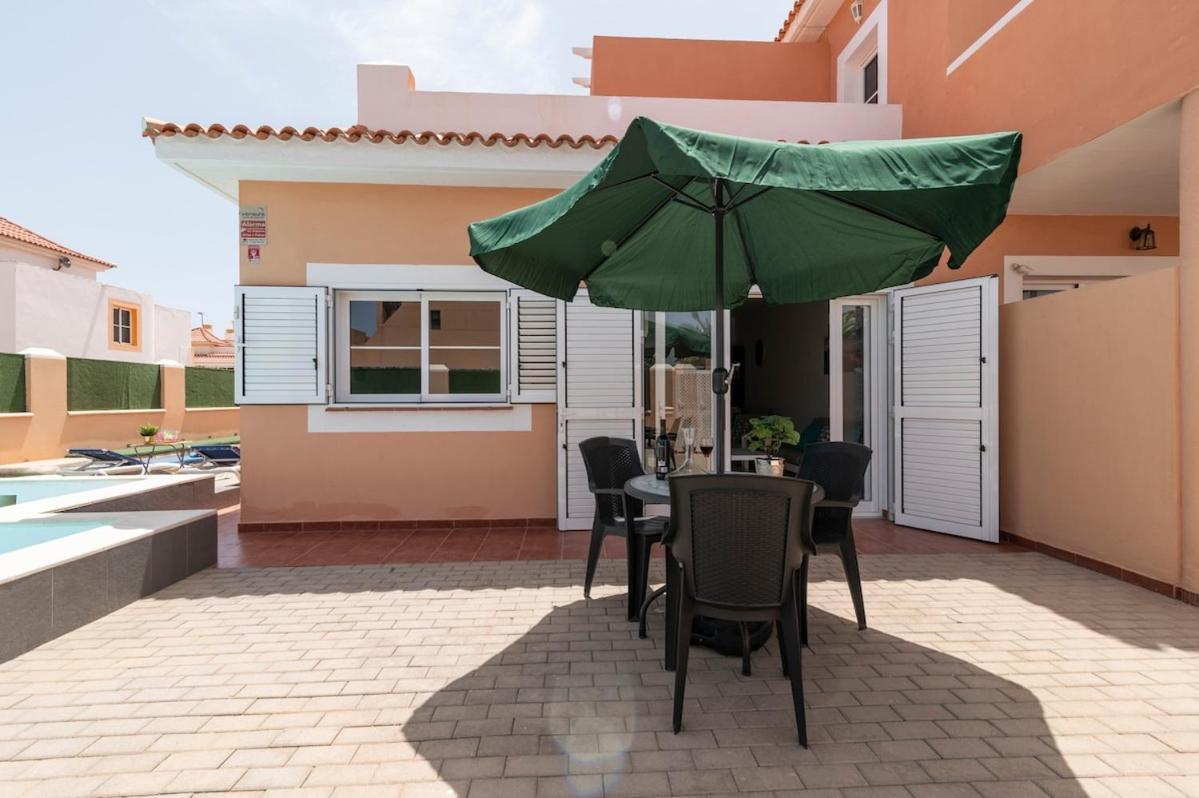 PISCINA Y TERRAZA PRIVADA mejor equipado Villa Caleta de Fuste Exterior foto