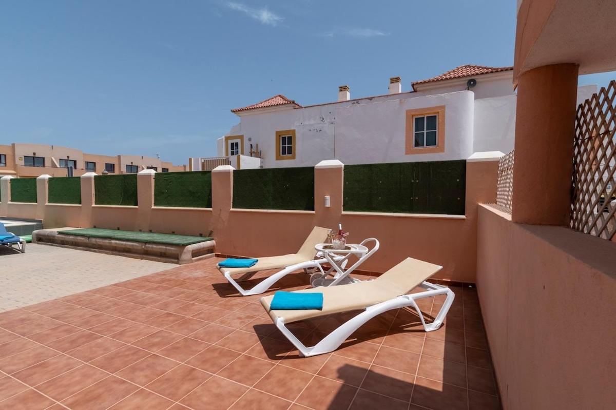 PISCINA Y TERRAZA PRIVADA mejor equipado Villa Caleta de Fuste Exterior foto