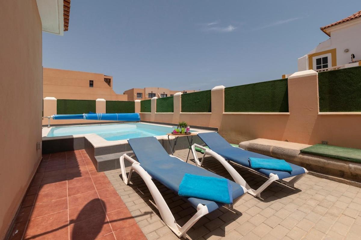 PISCINA Y TERRAZA PRIVADA mejor equipado Villa Caleta de Fuste Exterior foto